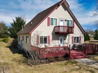 5951 Springvale Rd, Boyne Falls, MI 49713