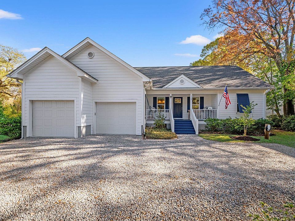 1st image of 1528 Winyah St.