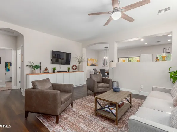 316 W DRAGON TREE Avenue, San Tan Valley, AZ 85140