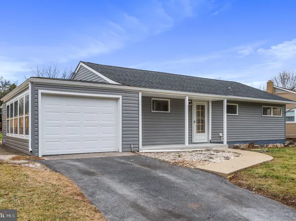 314 Lincoln Dr, Martinsburg, WV 25401