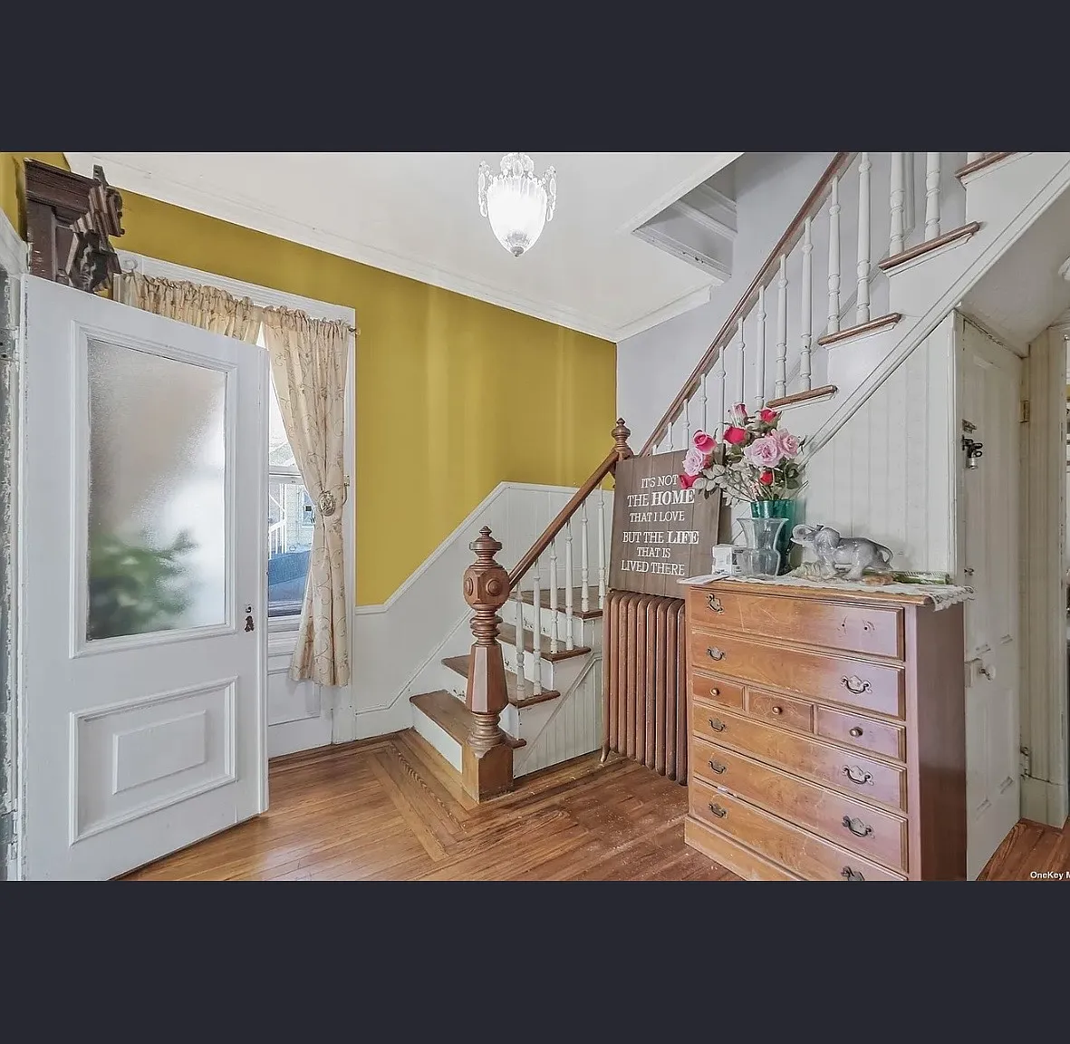 3 bed, 1200 sqft, $3,800 — Photo 1