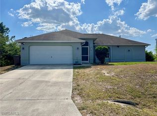 744 Goodrich Ave, Lehigh Acres, FL 33974