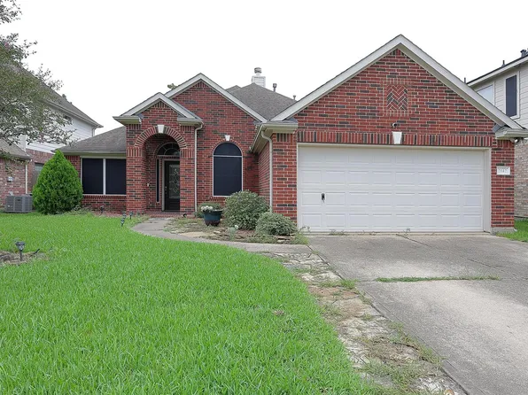 2142 Robinwood Dr, Deer Park, TX 77536