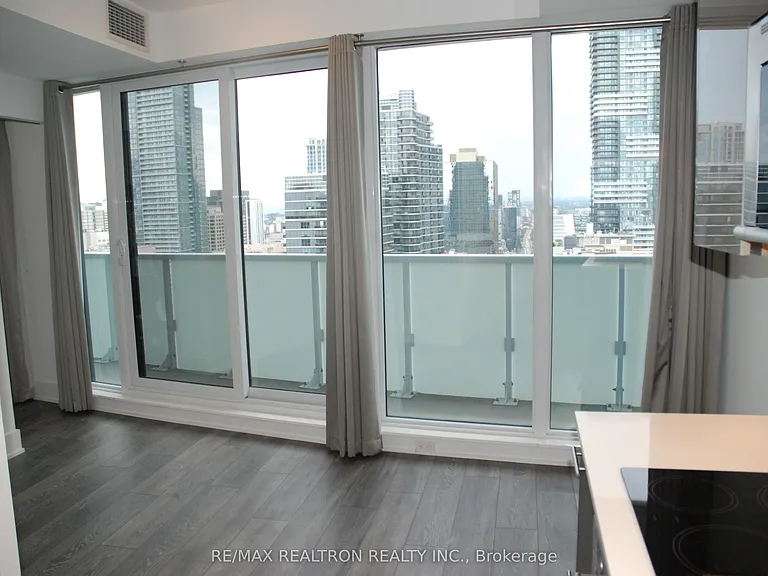403 Church St #2903 — Photo 1