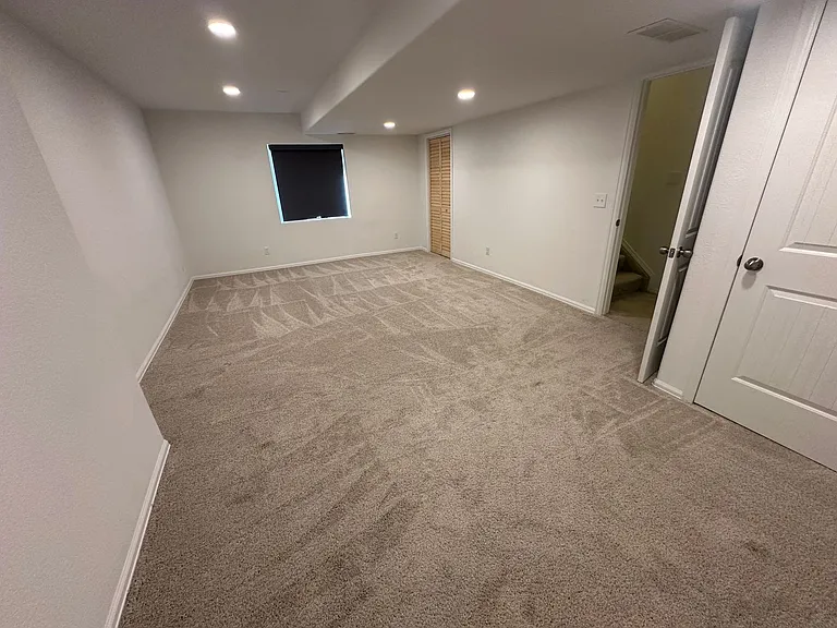 7226 Rim Bluff Ln — Photo 9