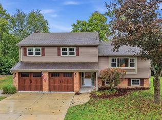 7095 Wyandotte Dr, Cincinnati, OH 45233