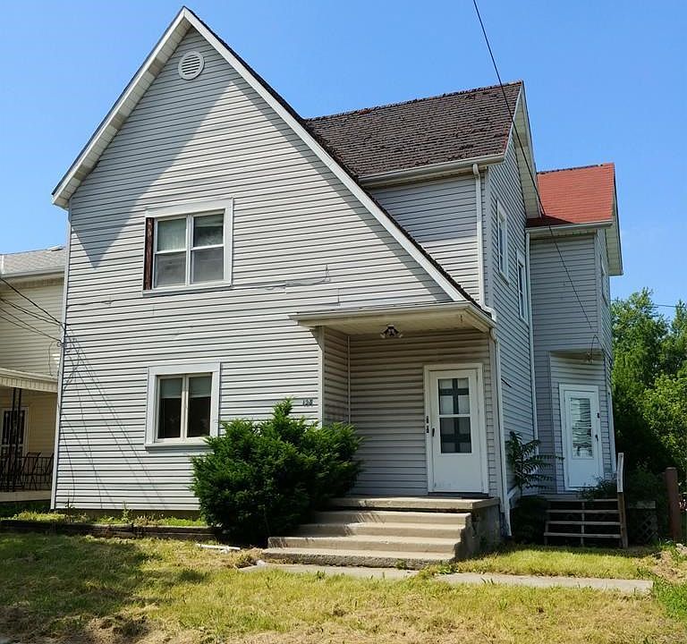1st image of 128 W McKibben St