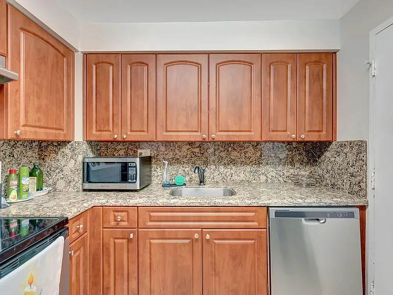 1913 S Ocean Dr #207 — Photo 16