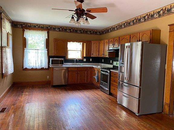 5th image of 116 E Sheridan Ave