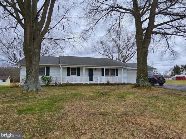 8 School House Ln, Bridgeton, NJ 08302