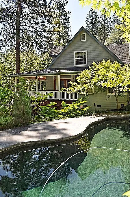 1843 Appleseed Ln photo 1