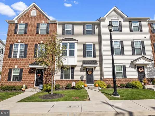 49 N School Ln #6, Souderton, PA 18964