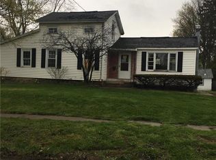 205 Jefferson St, Newark, NY 14513