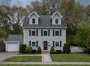 38 Oakridge Ave, Natick, MA 01760
