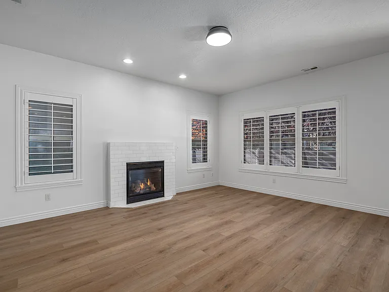 7178 S 420 E — Photo 10