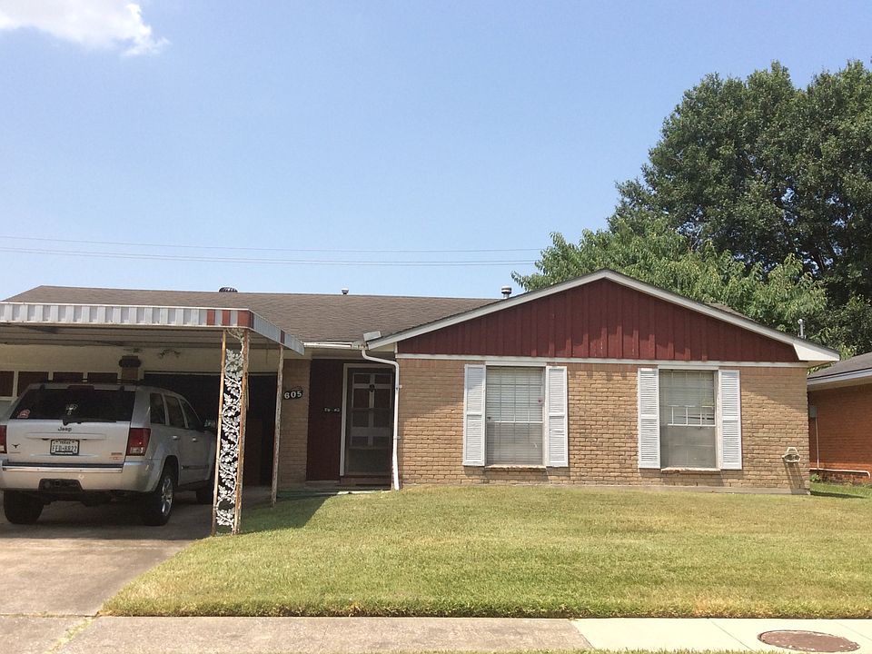 1st image of 605 Arbor Dr