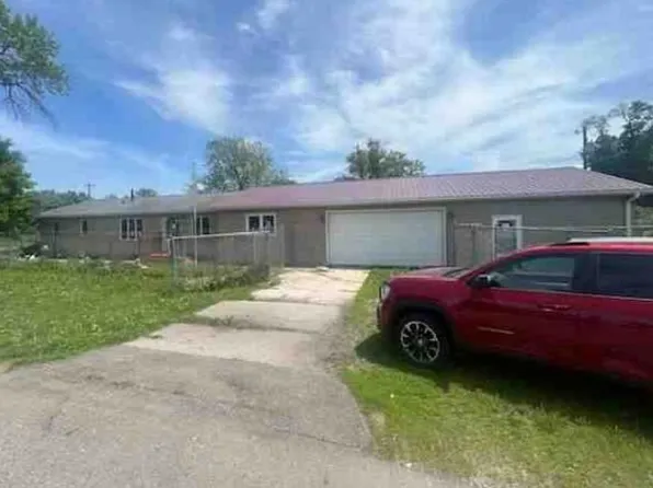 208 N Willow St, Joice, IA 50446