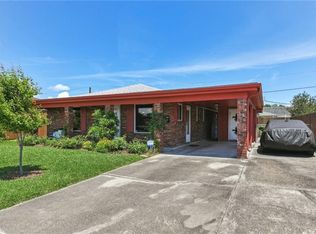 1537 Dogwood Dr, Harvey, LA 70058