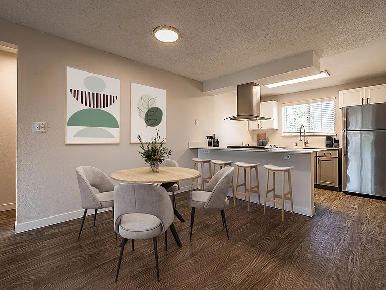 1202 Pearl — Photo 12