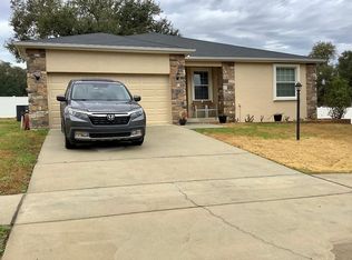 306 Stonepoint Ln, Lady Lake, FL 32159