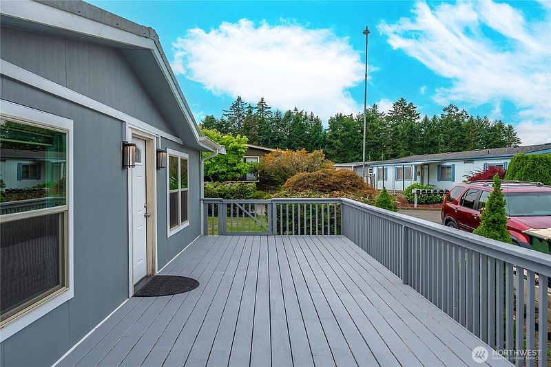 2nd image of 4806 Cushman Road NE #136