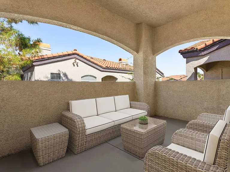 Patio 2 Bedroom/2 Bath Floorplan