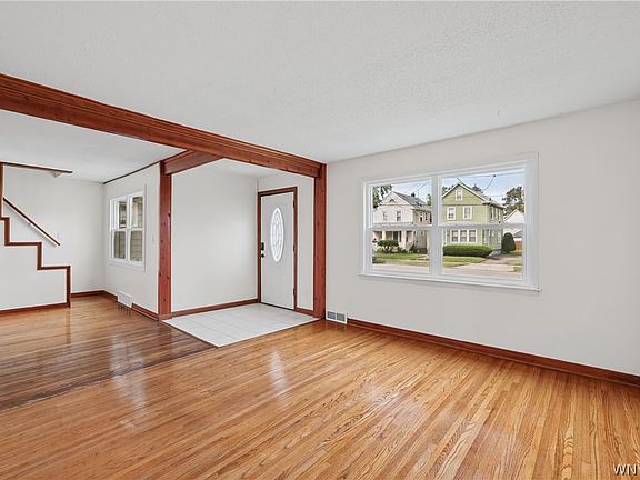 4th image of 2635 Porter Rd