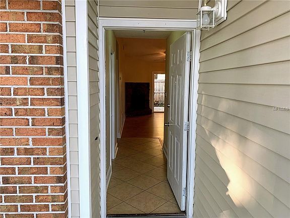 5th image of 119 Hidden Arbor Ct