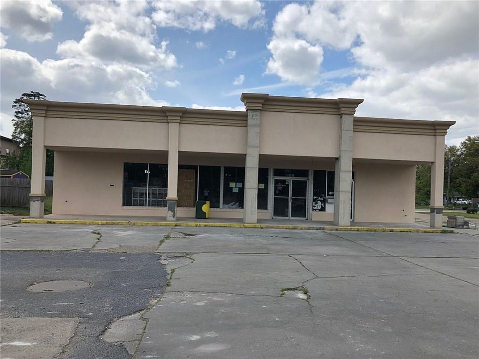 1st image of 2902 Lake St