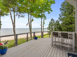 2970 Lake Forest Park Rd, Sturgeon Bay, WI 54235
