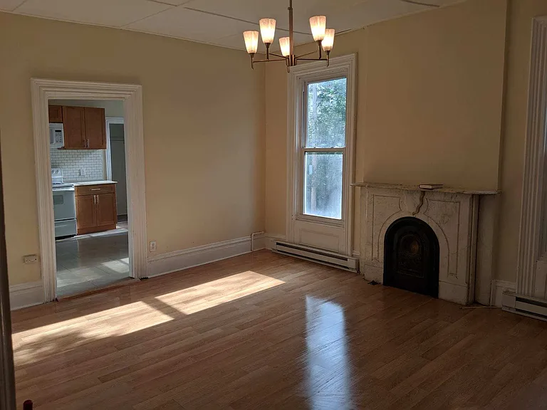 916 Jacob St #2 — Photo 5