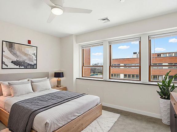 5th image of 250 College Ave #Wep-511