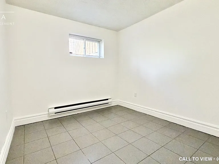 52 Rose Ave #2 — Photo 7