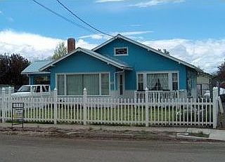 109 Henderson