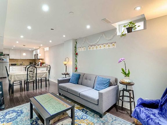 4th image of 6853 Lisgar Dr