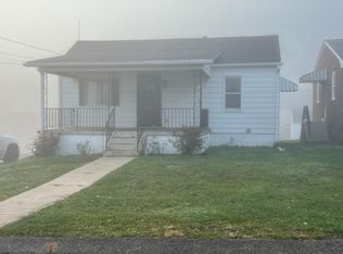 1213 Ridgeway Ave, Aliquippa, PA 15001