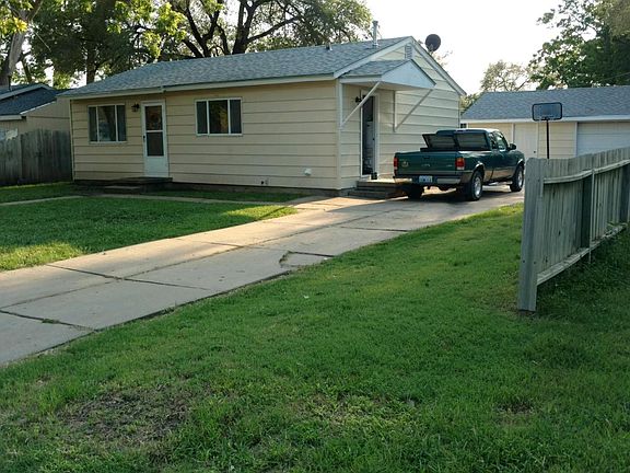 3rd image of 606 Viemont Ave