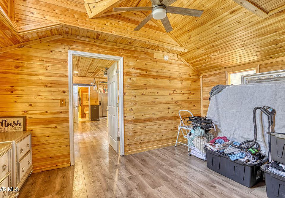 13th image of this home