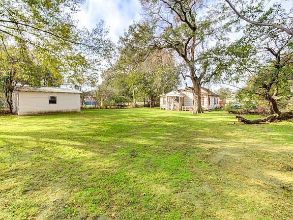 5th image of 8109 Main St