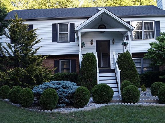 2nd image of 78 Briery Creek Dr