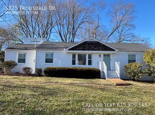 5225 Trousdale Dr, Nashville, TN 37220