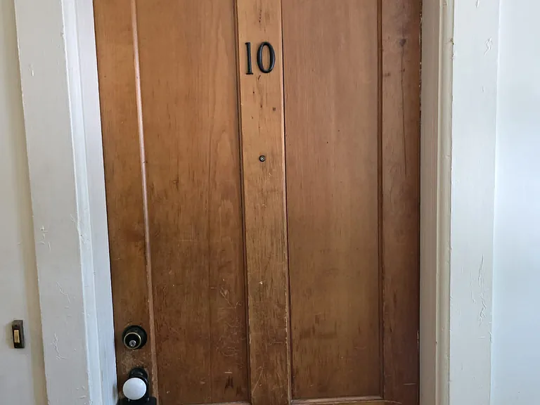 14 Main St #10 — Photo 3