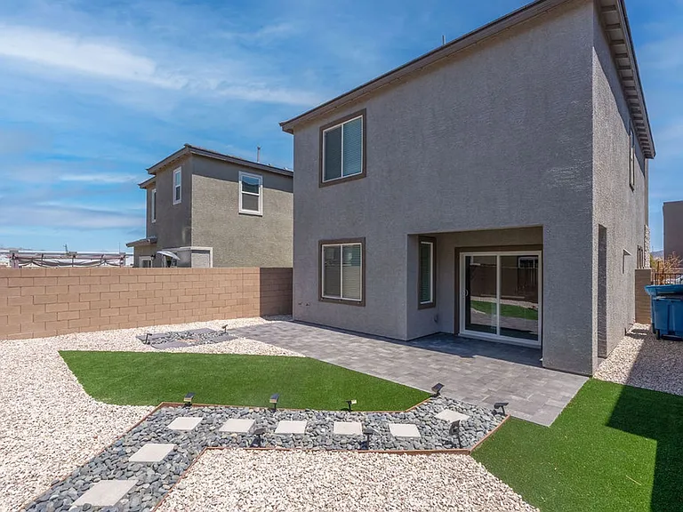 621 Camilla Crk — Photo 29