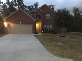 942 Oak Glen Dr, Willis, TX 77378