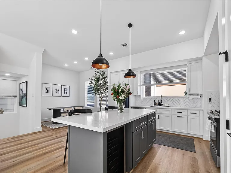 4804 Elysian St #C — Photo 17