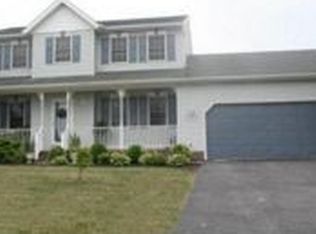 218 Fairview Dr, Hanover, PA