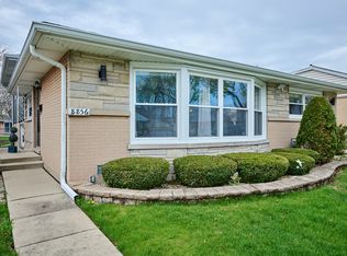 8856 N Merrill St, Niles, IL 60714