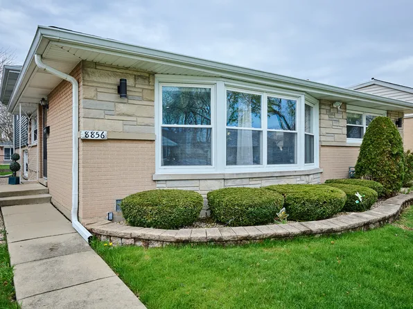 8856 N Merrill St, Niles, IL 60714