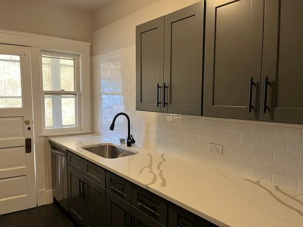 15117 Clifton Blvd APT 3, Lakewood, OH 44107