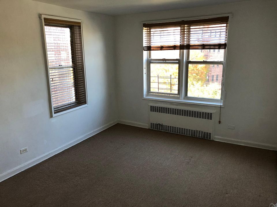 1st image of 14325 84th Dr APT 4L